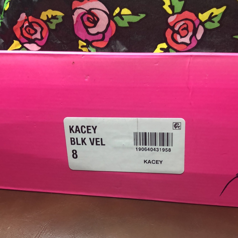 Betsey Johnson Kacey Ankle Bootie - Picture 10 of 11